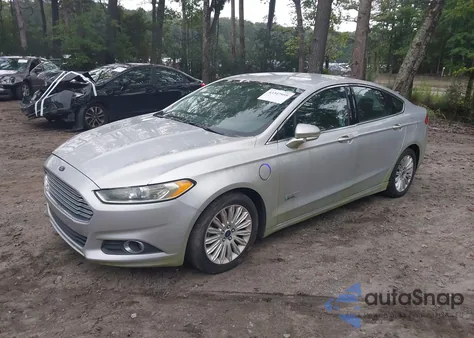 2016 Ford Fusion Energi Se Luxury из США, поврежденный, VIN 3FA6P0PU5GR194832